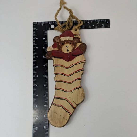10" Wood Christmas Decoration Teddy Bear Stocking Santa Hat Signed Vintage 1988 - Picture 8 of 8